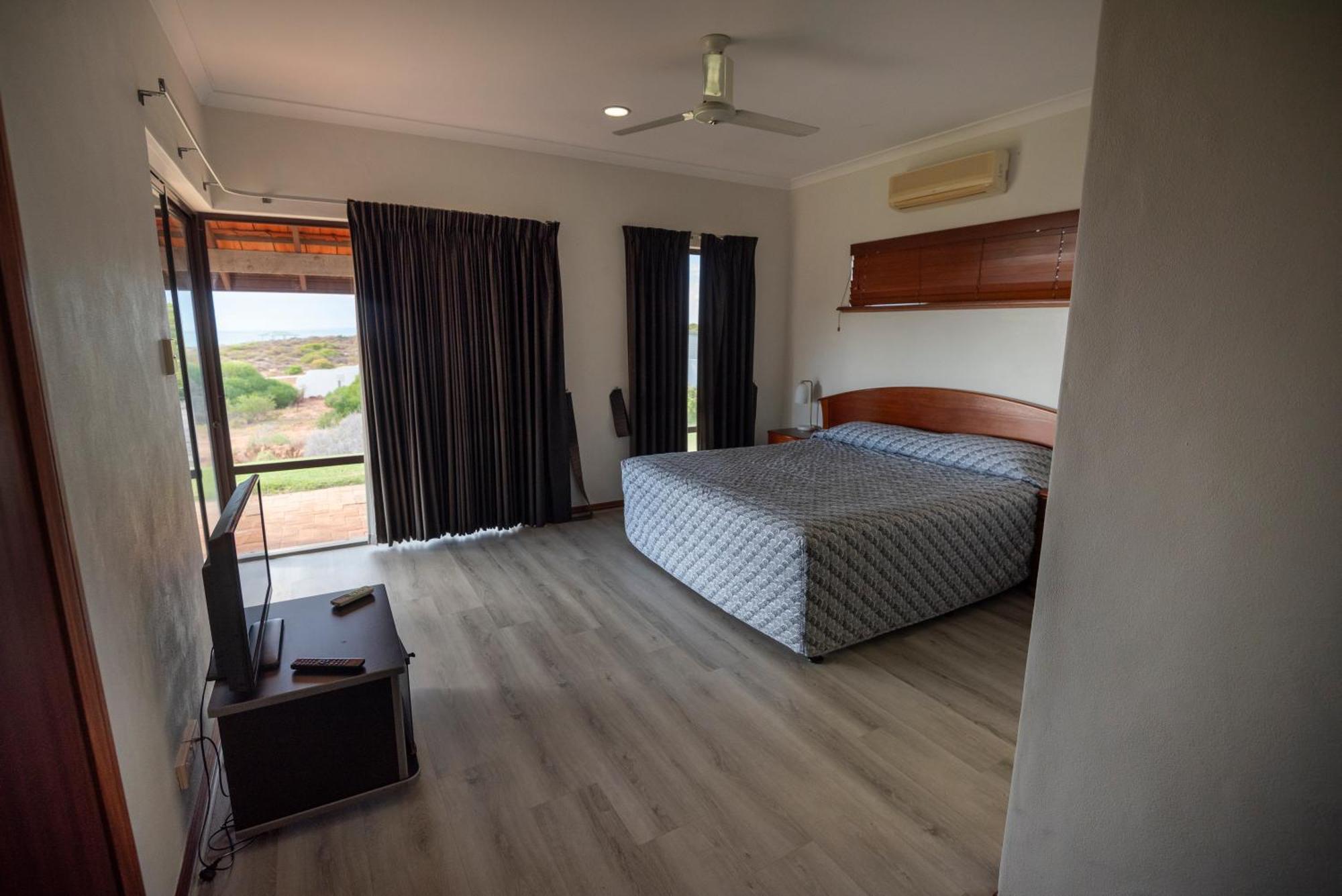 فندق Kalbarri Red Bluff Tourist Park المظهر الخارجي الصورة