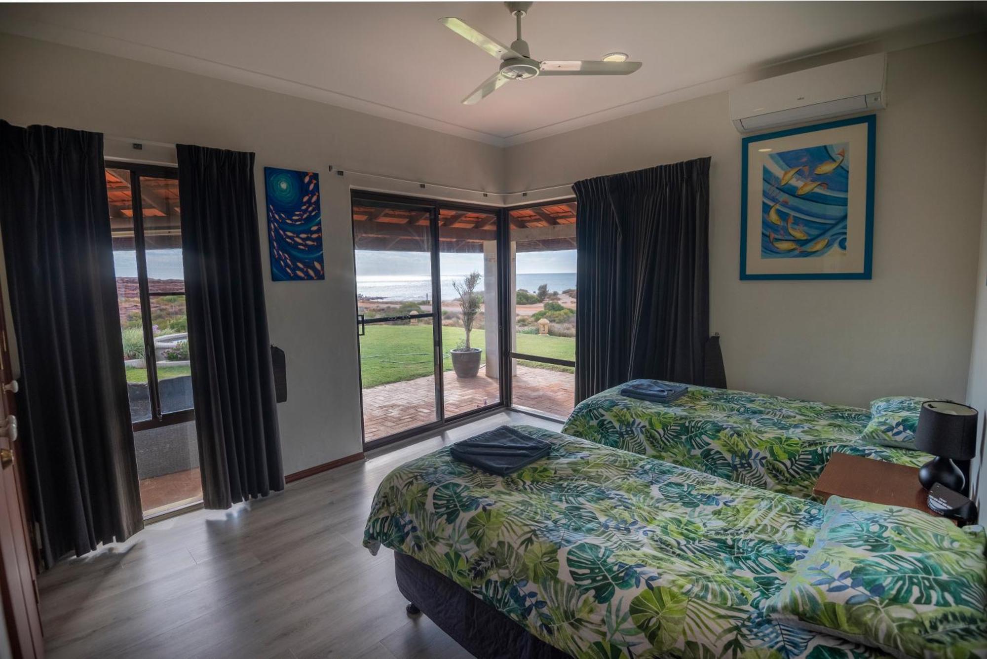 فندق Kalbarri Red Bluff Tourist Park المظهر الخارجي الصورة