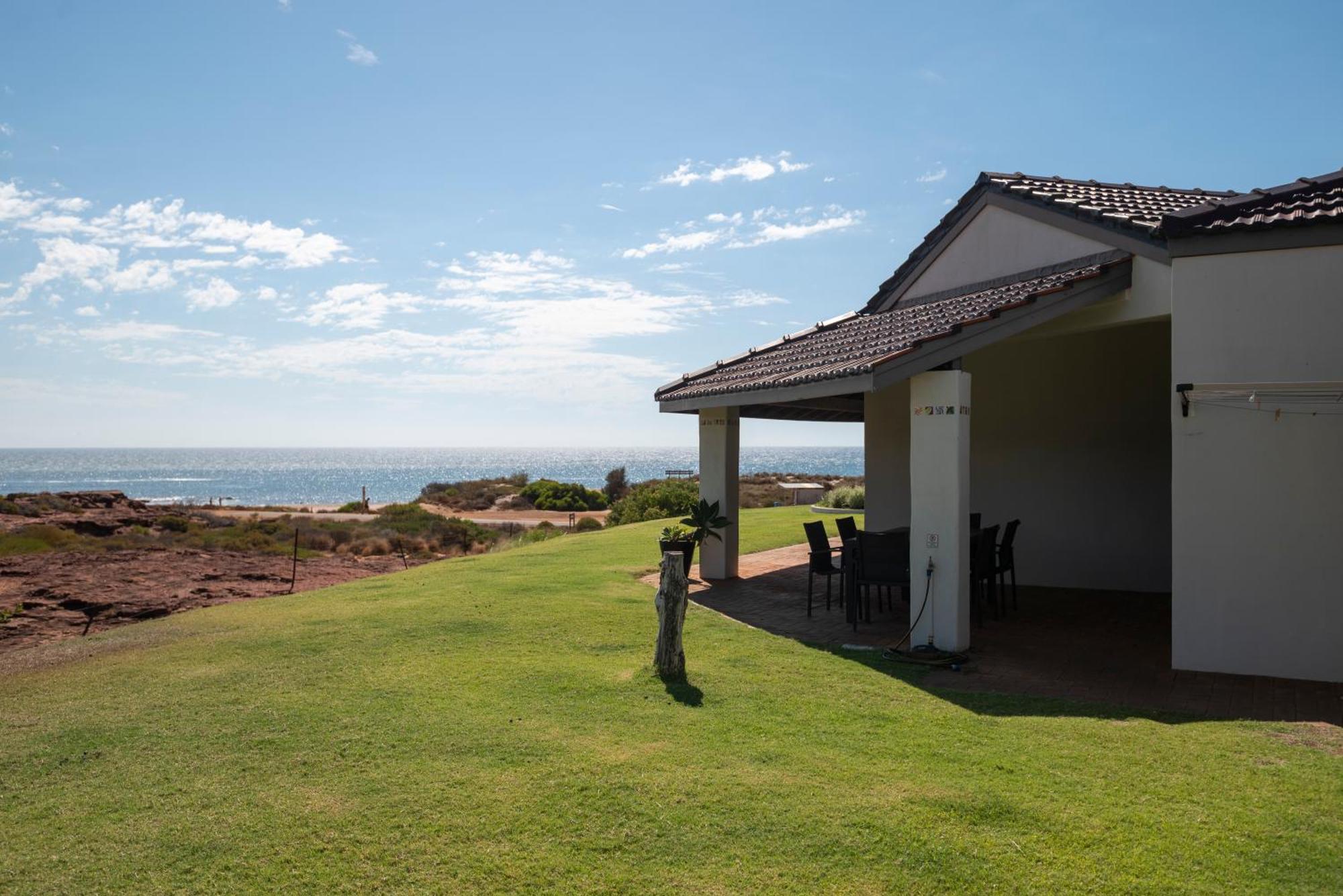فندق Kalbarri Red Bluff Tourist Park المظهر الخارجي الصورة