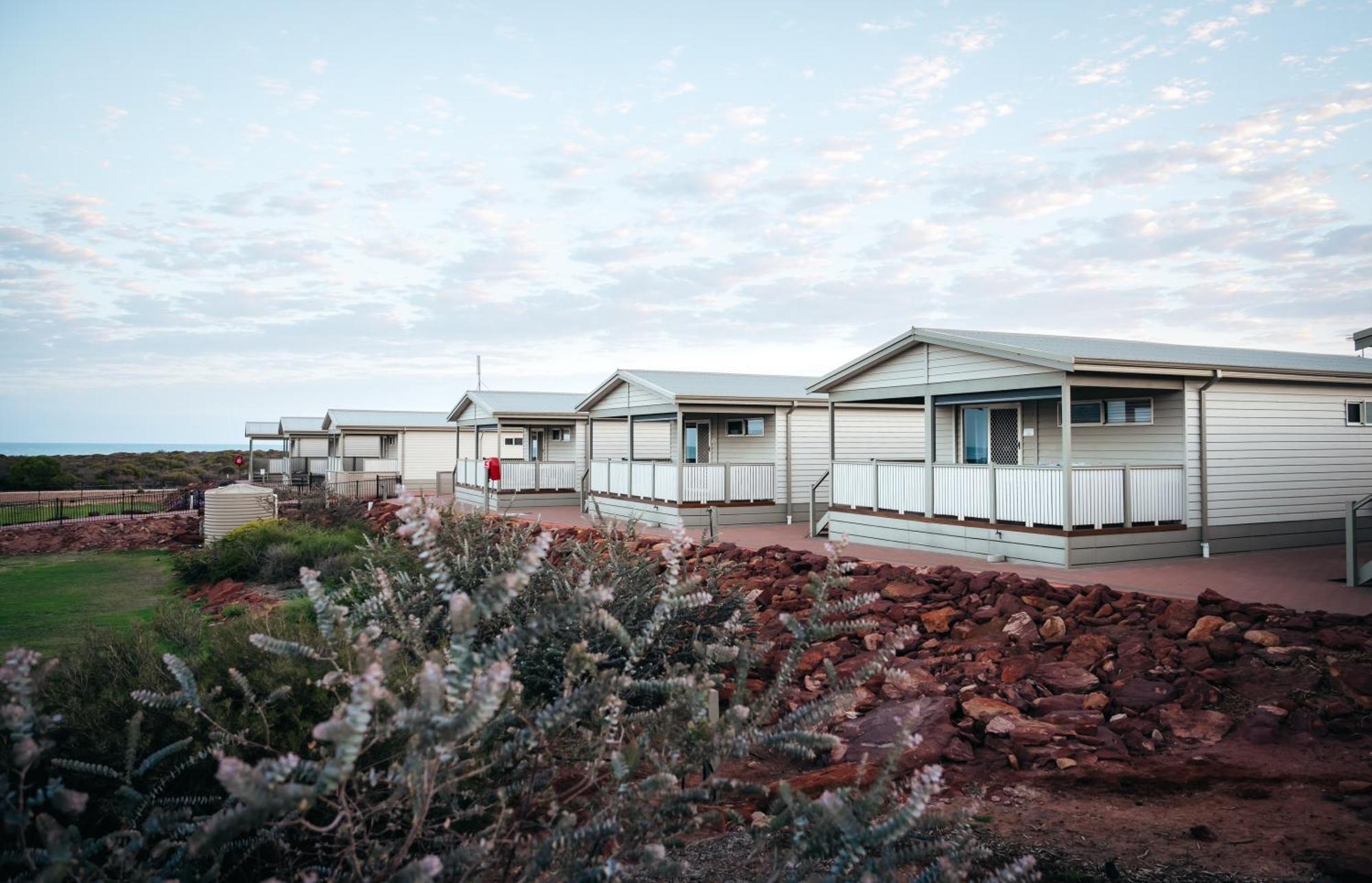 فندق Kalbarri Red Bluff Tourist Park المظهر الخارجي الصورة